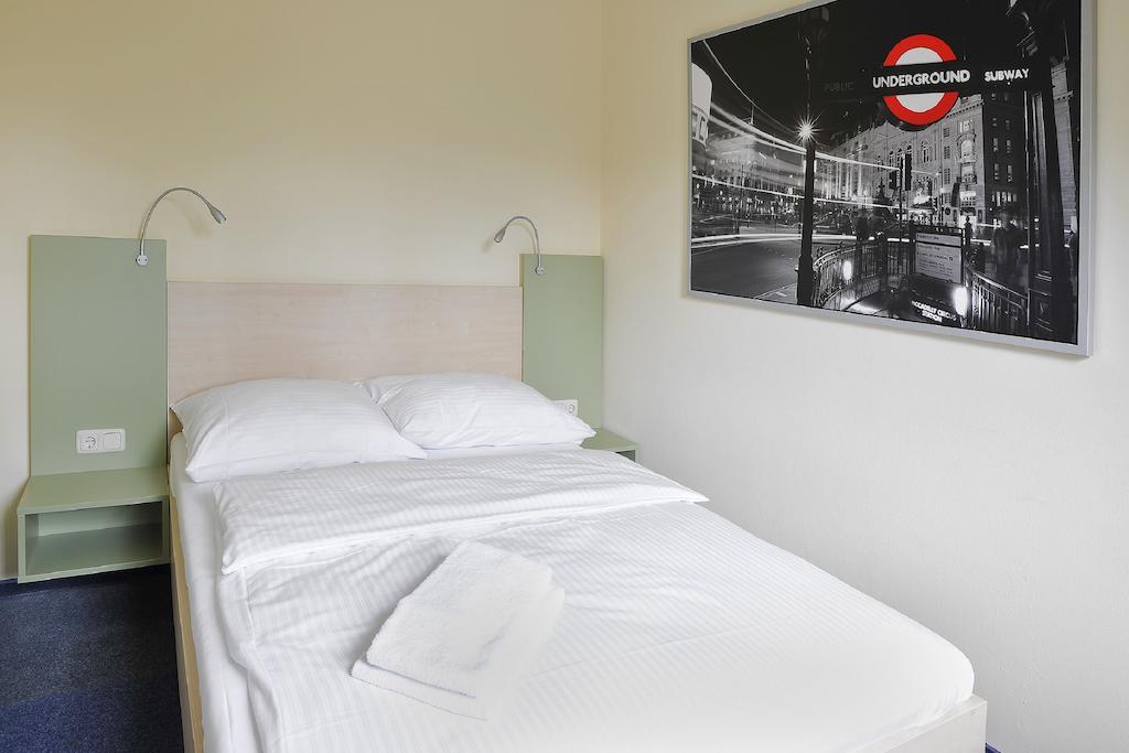 Best Deal Airporthotel Weeze Kültér fotó