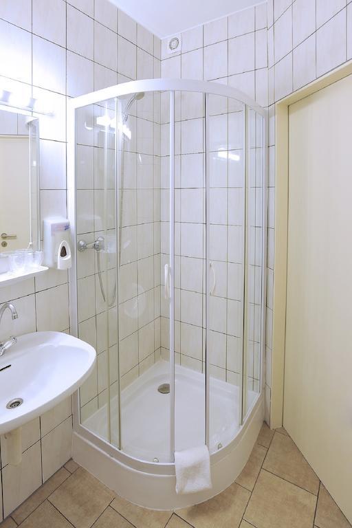 Best Deal Airporthotel Weeze Szoba fotó